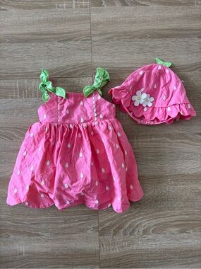 flapdoodles strawberry dress set outfit 6-9 months